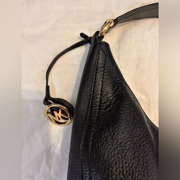 Michael Kors Lydia Black Leather Large Shoulder HOBO Bag - Picture 5 of 16
